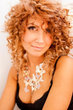 Çekici Genç Kadın