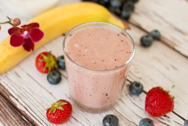 Smoothie saludable —  Fotos de Stock