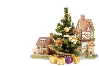 Evin yanındaki Noel ağacı