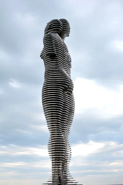 Monumento a Nino e Ali em Batumi — Fotografia de Stock