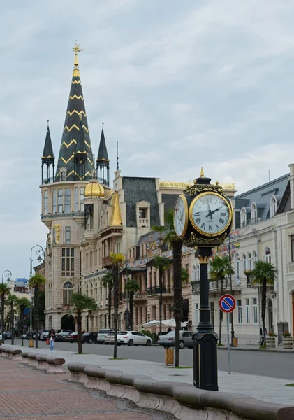 거리는 그루지야에 도시 바투 미