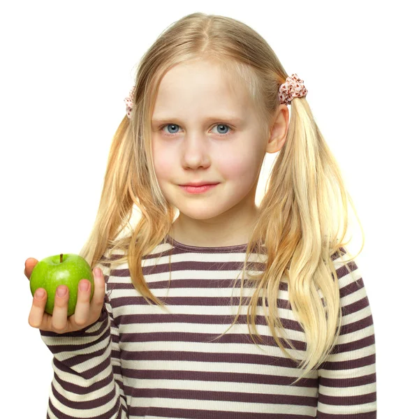 Söt liten flicka med äpple — Stockfoto