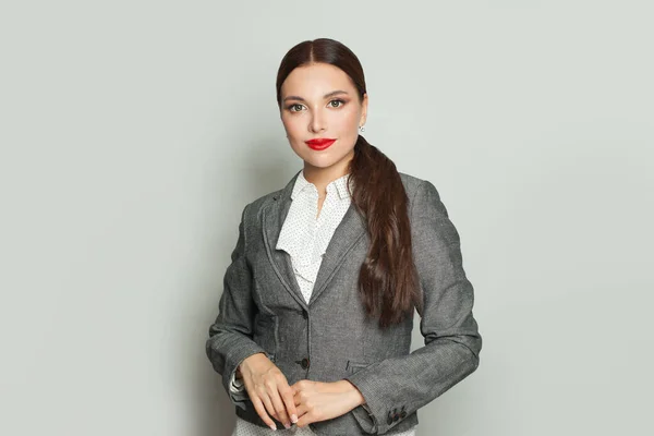 Femme Affaires Intelligente Sur Portrait Blanc — Photo