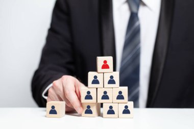 İş adamları iş adamları takım konsepti. Takım olmazsa, başarı olmaz.