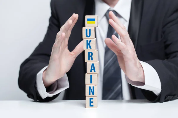 Man Supports Ukraine Help Ukraine Concept — Fotografia de Stock