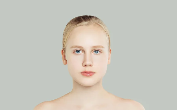 漂亮的女性脸蛋少女肖像画温泉美容 面部治疗和皮肤护理概念 — 图库照片