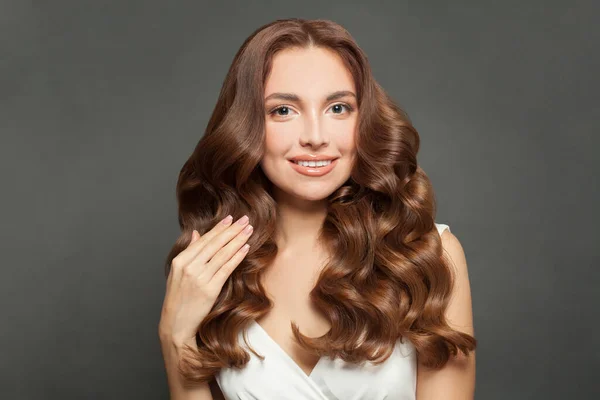 Beautiful Brown Hair Woman Healthy Long Hair — Stok fotoğraf