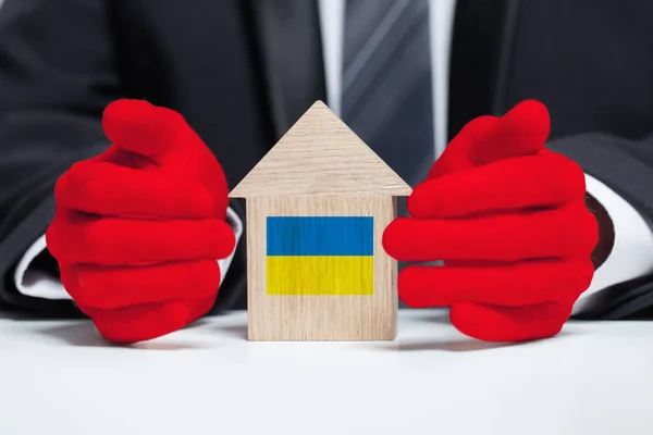 Maldita Mão Guerra Perto Casa Ucraniana — Fotografia de Stock