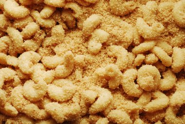 Ceviz tozu ile erişte