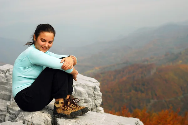 Young woman outdoor — Stock Photo, Image