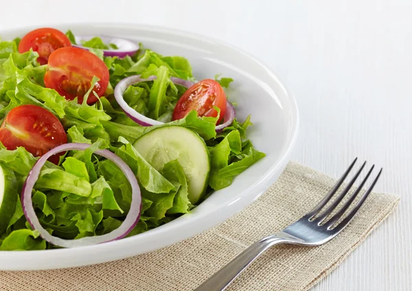 Frischer Salat — Stockfoto