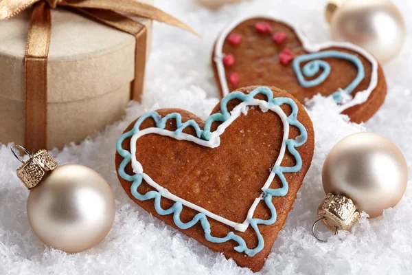 Décorations de Noël et biscuits au pain d'épice — Photo