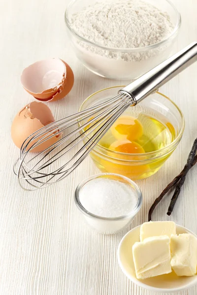 Ingredientes para hornear pastel —  Fotos de Stock