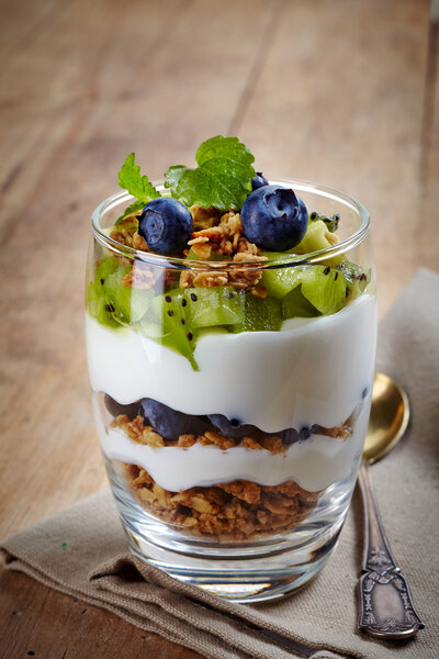 Layered cream dessert