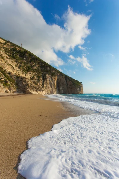 La hermosa playa de Milos (Lefkada ) — Foto de Stock