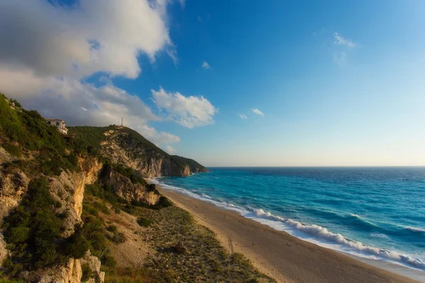 La hermosa playa de Milos (Lefkada ) — Foto de Stock