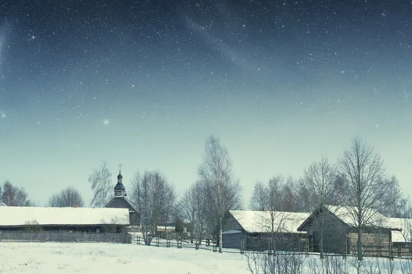 Autentico villaggio del XVIII secolo in Russia. Elementi di questa immagine — Foto Stock