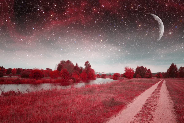 Mistik bir bahar gecesi. Bu görüntü nasa tarafından döşenmiş unsurları — Stok fotoğraf