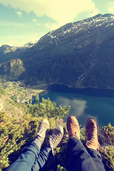 Newlyweds honeymoon vacation — Stock Photo, Image