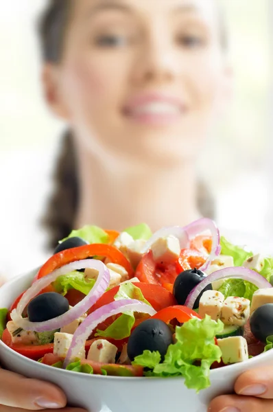 Comer alimentos saudáveis — Fotografia de Stock