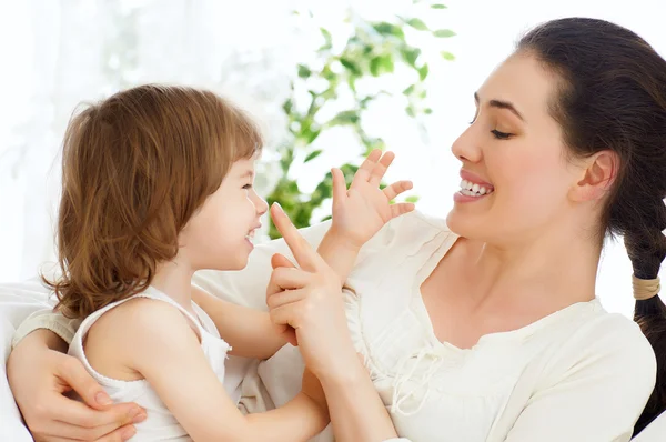 Familia feliz — Foto de Stock