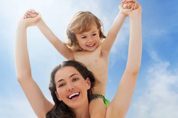 Familia feliz — Foto de Stock