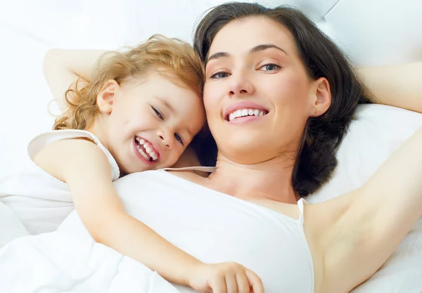 Gelukkige familie — Stockfoto