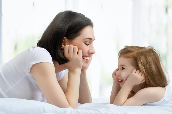 Happy family — Stock Photo, Image