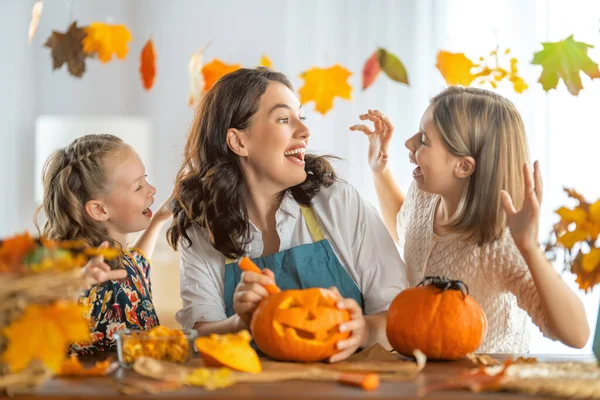 Happy Halloween Mother Her Daughters Carving Pumpkin Family Preparing Holiday — Stock Photo, Image