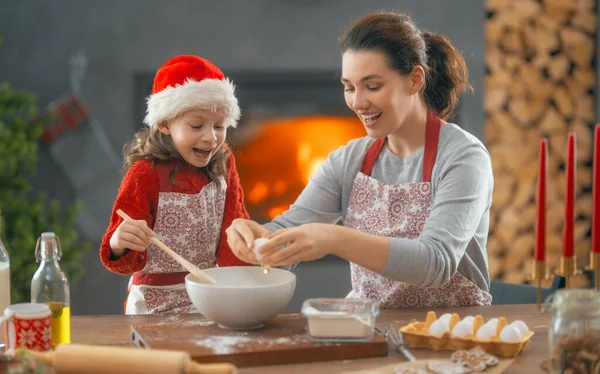 Vrolijk Kerstfeest Fijne Feestdagen Familie Voorbereiding Vakantie Voedsel Moeder Dochter — Stockfoto