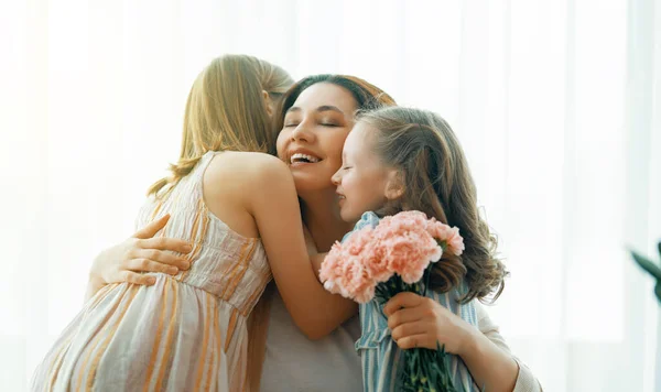 Happy Day Children Daughters Congratulating Mother Giving Her Flowers Mum — Stock Photo, Image