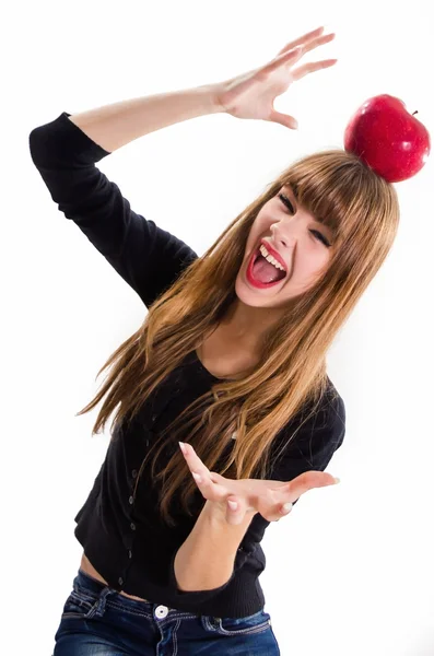 Hezká, mladá dívka a červené jablko. izolované na bílém. — Stock fotografie