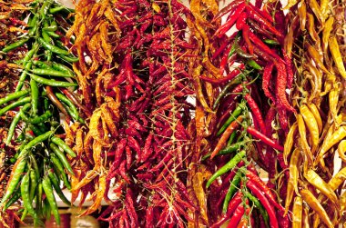 biber piyasada la boqueria market barcelona