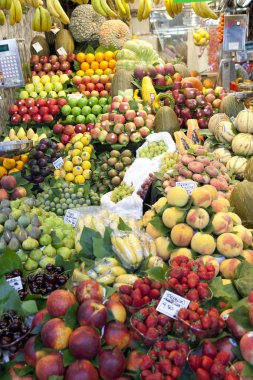 meyve pazarında, la boqueria pazarlamak barcelona