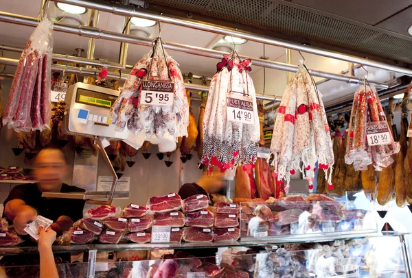 Jamon and sausage, La Boqueria, market Barcelona — Stock Photo, Image