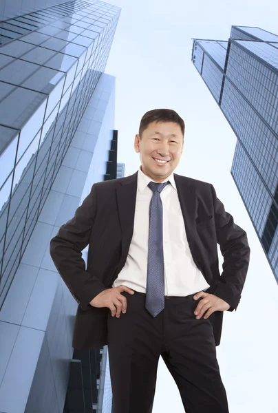 Happy asian businessman — Stock Photo, Image