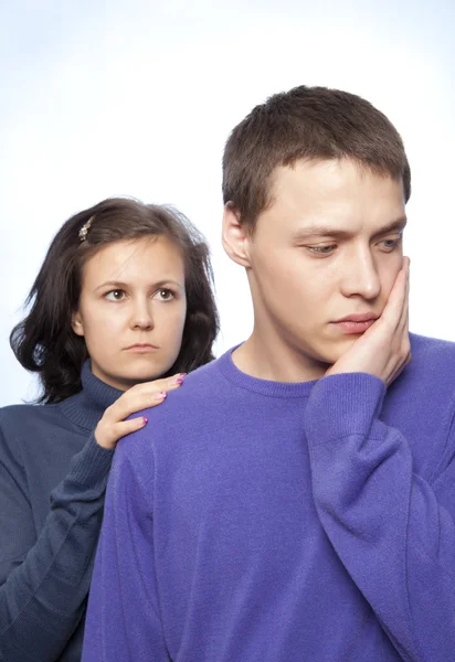 Pareja joven discutiendo — Foto de Stock