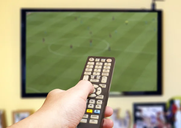 Soccer spel op tv — Stockfoto