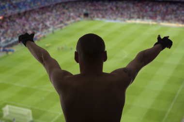 mutlu futbol fans 