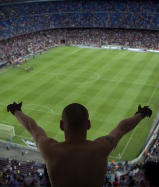 mutlu futbol fans