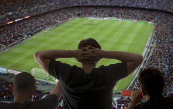 Happy soccer fans — Stock Photo, Image