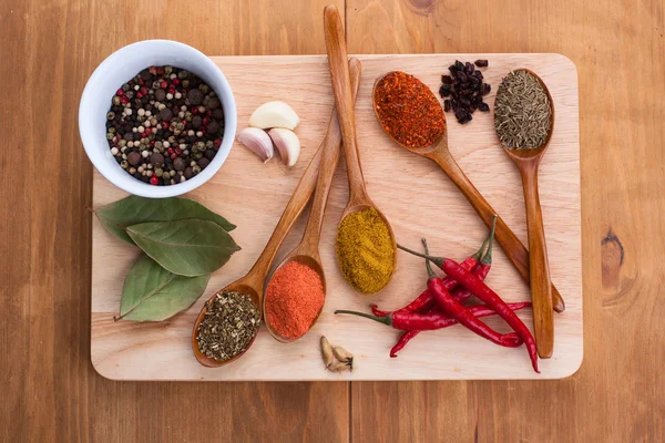 Spices and herbs — Stock Photo, Image