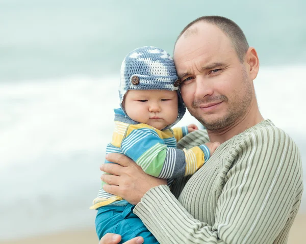 Baby and father — Stock Photo, Image