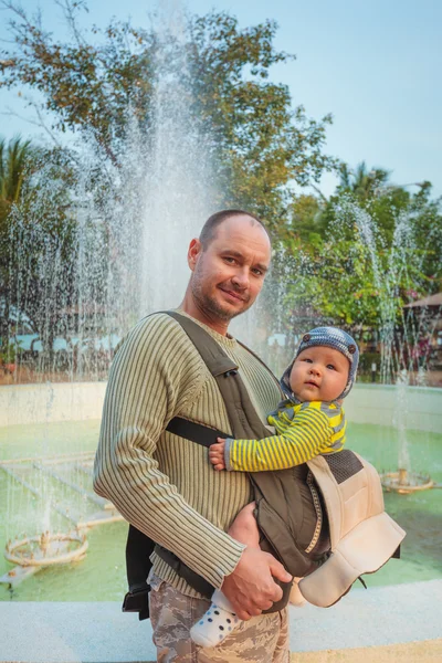 Bebek ve babası — Stok fotoğraf