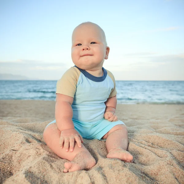 Cute baby — Stock Photo, Image