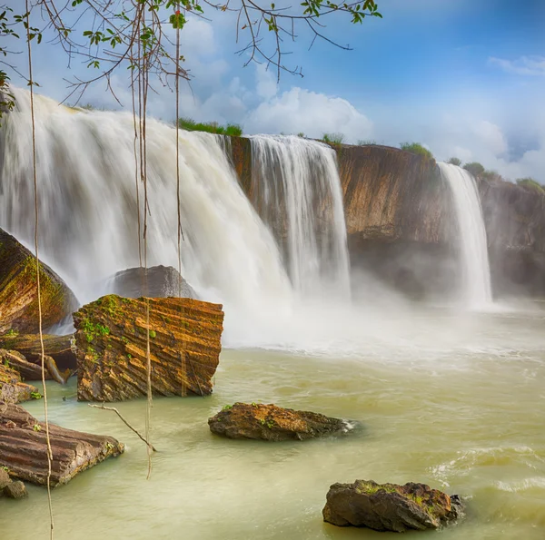 Cascata nur dray — Fotografia de Stock