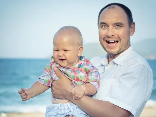 Baby och far — Stockfoto