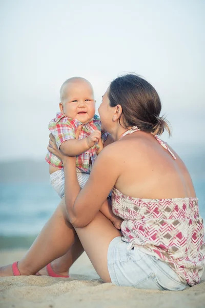 Bambino e madre — Foto Stock