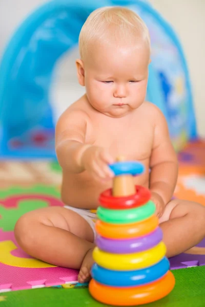 Baby with toy — Stock Photo, Image