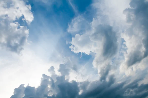 Le ciel dramatique Images De Stock Libres De Droits